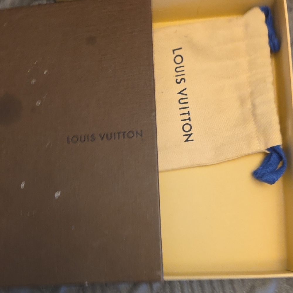 Pre-Loved Louis Vuitton Tapage Bag Charm Authentication Engraving Stamp CK 0142 - Picture 4 of 12